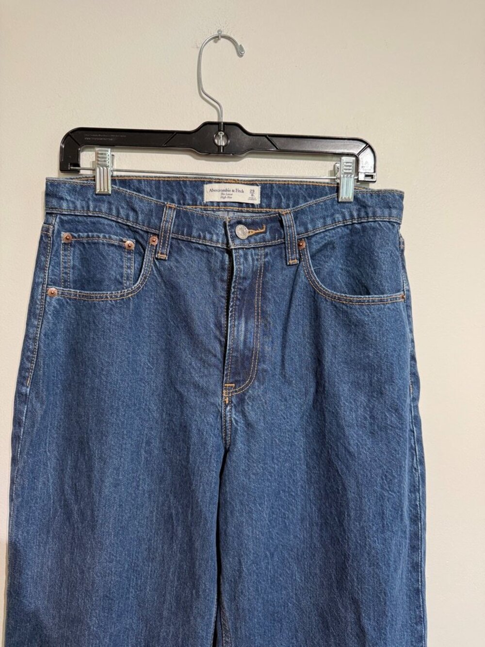 Abercrombie & Fitch The Loose High Rise Cuffed Denim, 8 Long - Picture 2 of 4